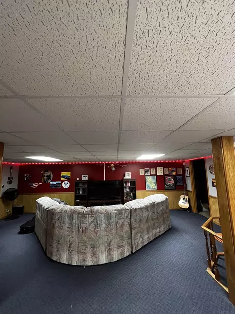 1811 W 5th Ave St, Jasper, IN 47546 photo 23
