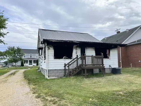 1034 Second Ave, Jasper, IN 47546 photo 2