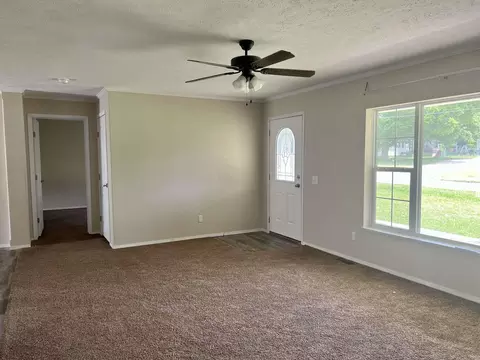 994 S 9th St, Mitchell, IN 47446 photo 2