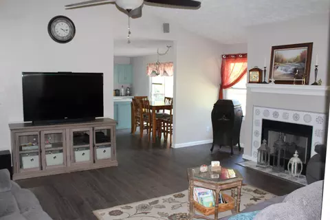 1967 N Whiteman Dr, Delphi, IN 46923 photo 12