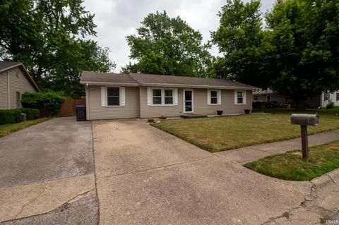 503 E 11th St, Brookston, IN 47923 photo 1