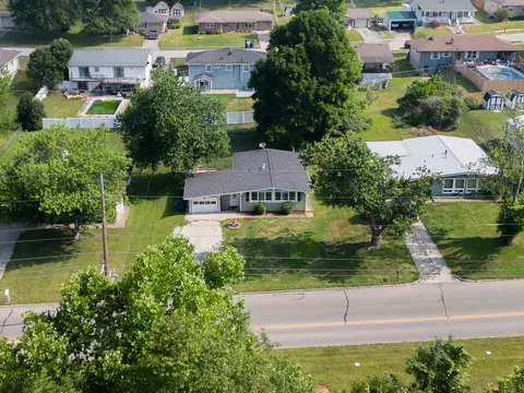 2907 29th St, Bedford, IN 47421 photo 19