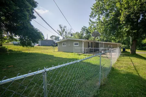 2907 29th St, Bedford, IN 47421 photo 17