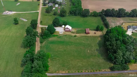 4985 N 190 E, Howe, IN 46746 photo 8
