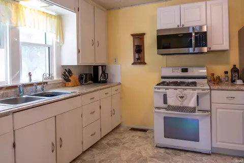 4985 N 190 E, Howe, IN 46746 photo 26