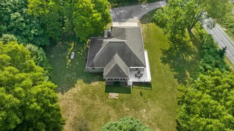 5681 E Baseline Rd, Avilla, IN 46710 photo 5
