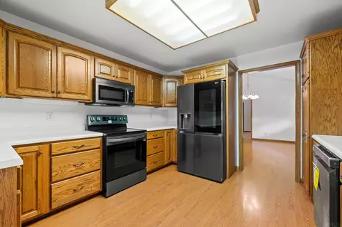 5681 E Baseline Rd, Avilla, IN 46710 photo 9