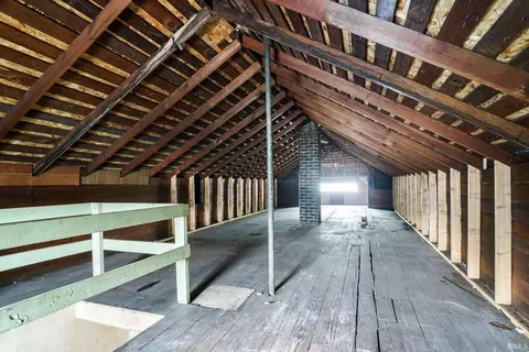 406 E Bowman St, South Bend, IN 46613 photo 17
