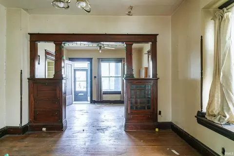 406 E Bowman St, South Bend, IN 46613 photo 5