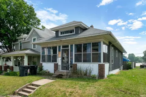 406 E Bowman St, South Bend, IN 46613 photo 1