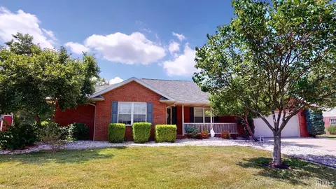 1635 W 1st St, Jasper, IN 47546 photo 1