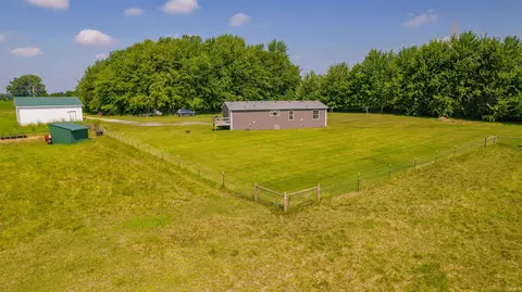 8312 S 400 E, Claypool, IN 46510 photo 5
