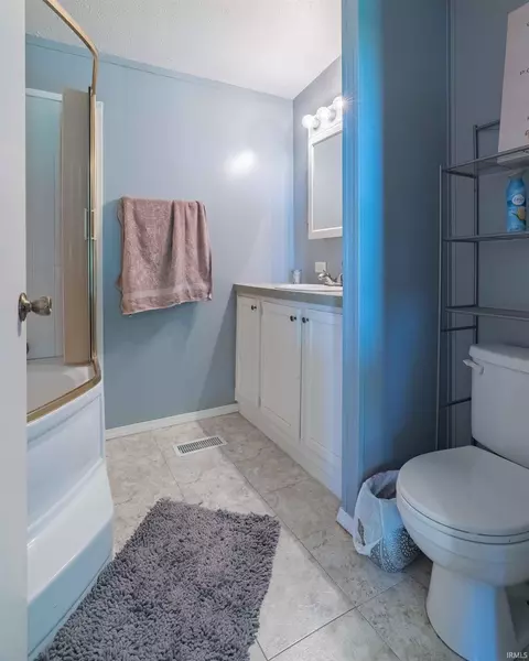 8312 S 400 E, Claypool, IN 46510 photo 23
