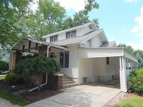 205 E Silver St, Bluffton, IN 46714 photo 3