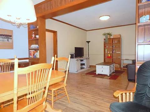 205 E Silver St, Bluffton, IN 46714 photo 14