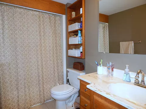205 E Silver St, Bluffton, IN 46714 photo 22