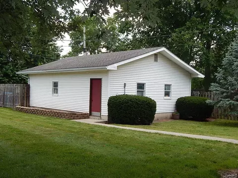 205 E Silver St, Bluffton, IN 46714 photo 27