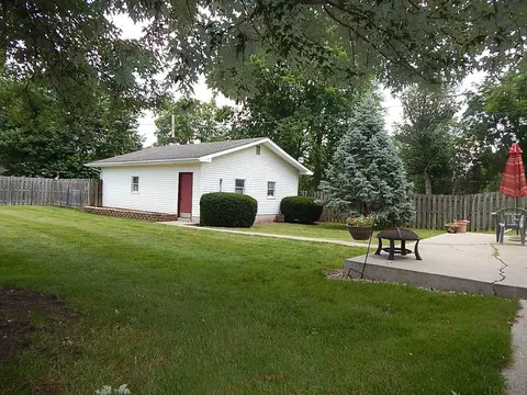 205 E Silver St, Bluffton, IN 46714 photo 26