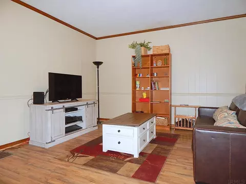 205 E Silver St, Bluffton, IN 46714 photo 17