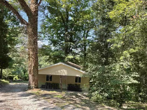 3716 Riverbluff Rd, Bedford, IN 47421 photo 1