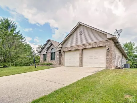 3707 E Tamarron Dr, Bloomington, IN 47408 photo 3