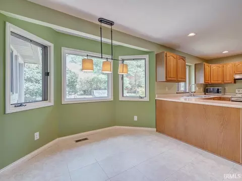 3707 E Tamarron Dr, Bloomington, IN 47408 photo 10