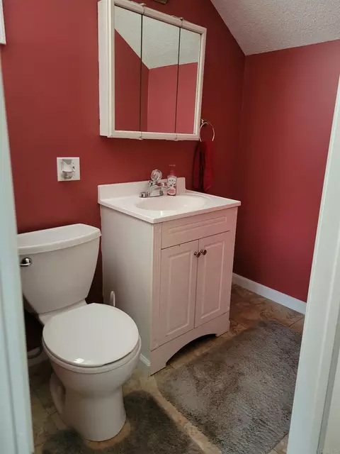 109 E 15th St, Auburn, IN 46706 photo 16