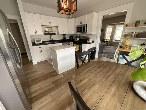 322 E Central Ave, Bluffton, IN 46714 photo 12