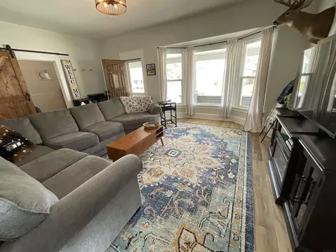 322 E Central Ave, Bluffton, IN 46714 photo 7