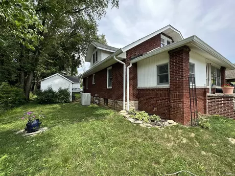 606 W Dodds St, Bloomington, IN 47403 photo 22