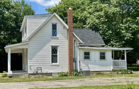 1027 N Washington St, Delphi, IN 46923 photo 2