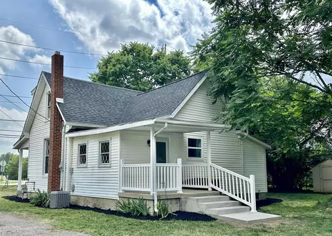 1027 N Washington St, Delphi, IN 46923 photo 3