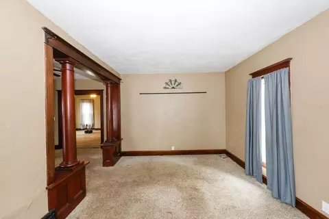 300 E High St, Garrett, IN 46738 photo 11