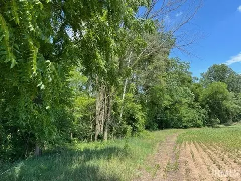100 E, Howe, IN 46746 photo 3