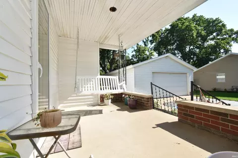 1003 E 7th St, Fowler, IN 47944 photo 5