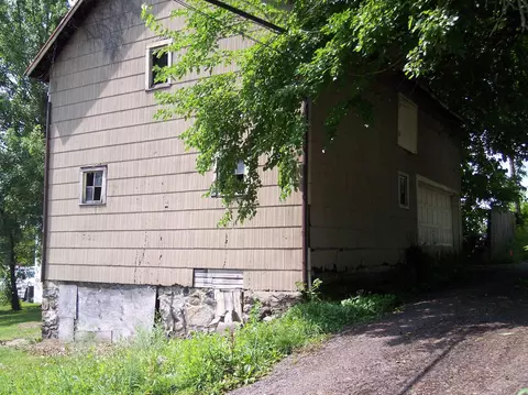 202 E Main St, Syracuse, IN 46567 photo 12