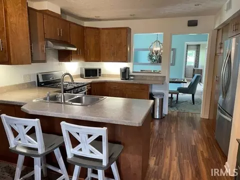 604 S Park Dr, Fowler, IN 47944 photo 3