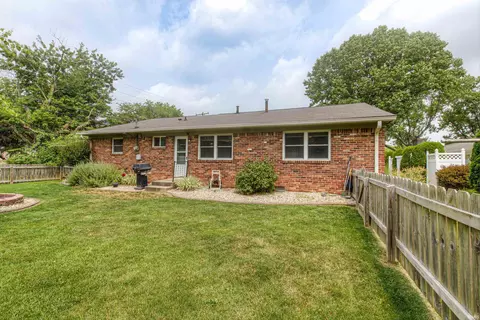 925 E Buchanan Dr, Plainfield, IN 46168 photo 23