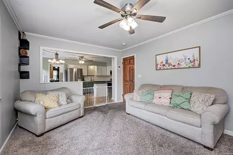 925 E Buchanan Dr, Plainfield, IN 46168 photo 7