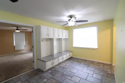 209 E Monroe St, Delphi, IN 46923 photo 10
