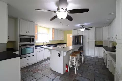 209 E Monroe St, Delphi, IN 46923 photo 8