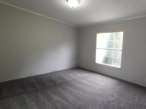 4112 Smith Dr, Bedford, IN 47421 photo 11