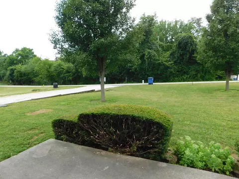 4112 Smith Dr, Bedford, IN 47421 photo 7