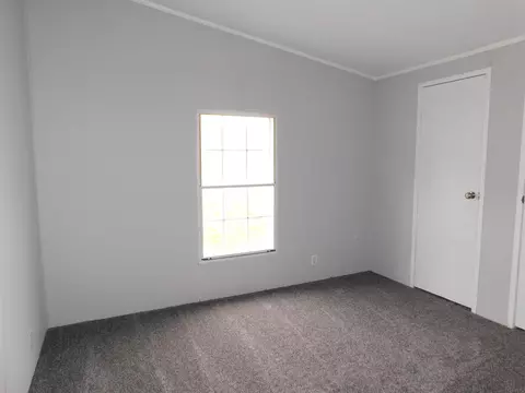 4112 Smith Dr, Bedford, IN 47421 photo 29