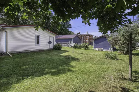 210 N Mountain St, Lagrange, IN 46761 photo 15