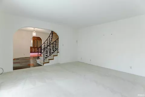 503 E 5th St, Monon, IN 47959 photo 7