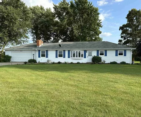 4607 Yoder Rd, Yoder, IN 46798 photo 1