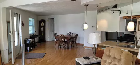 8325 E Mcclintic Rd, Syracuse, IN 46567 photo 9