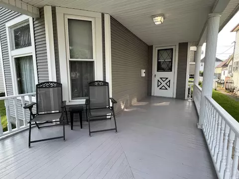207 E 6th St, Peru, IN 46970 photo 2