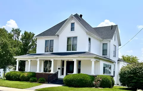 215 E 9th St, Jasper, IN 47546 photo 1